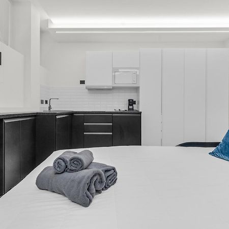 Pab60 -Crescenzago-Luxury Blue House Apartment Милано Екстериор снимка