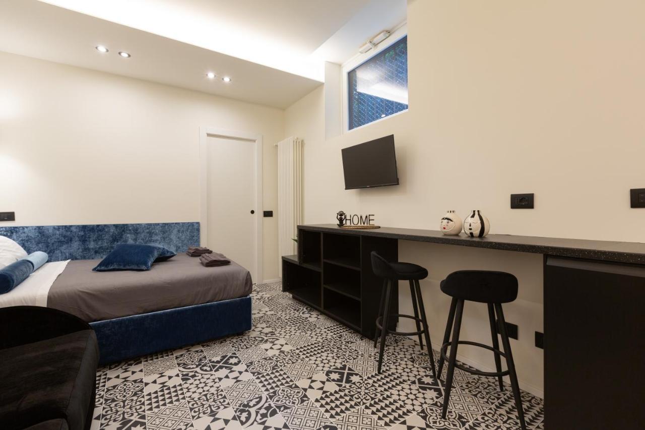 Pab60 -Crescenzago-Luxury Blue House Apartment Милано Екстериор снимка